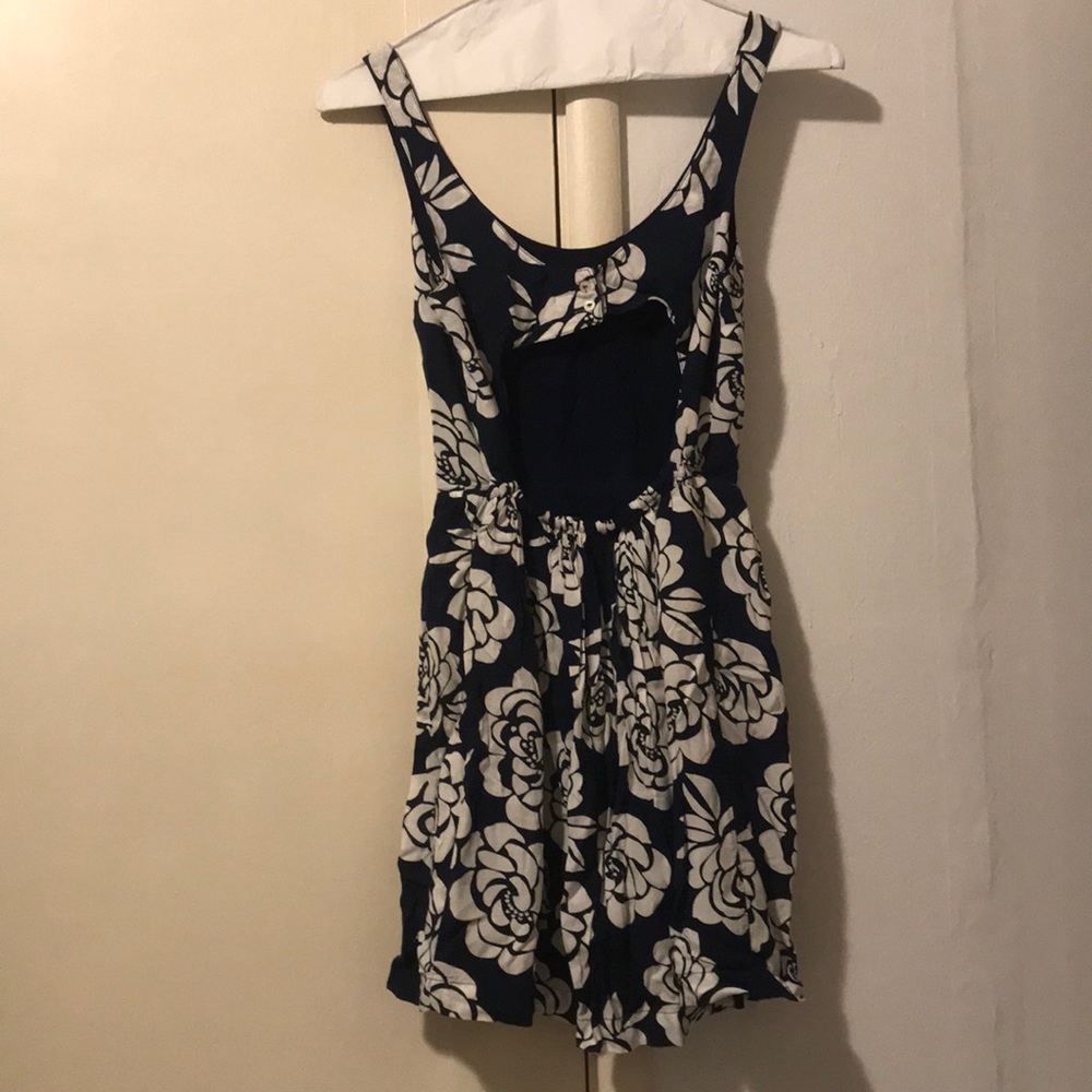 A&F Dress - Picture 2 of 2